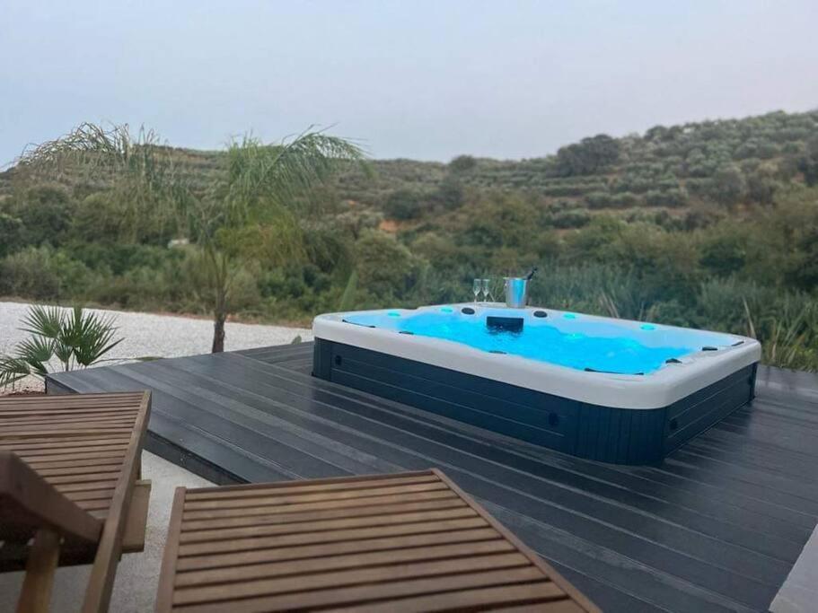 Ek Ornelakis, Luxury Country House With Jacuzzi Chania  Exterior photo