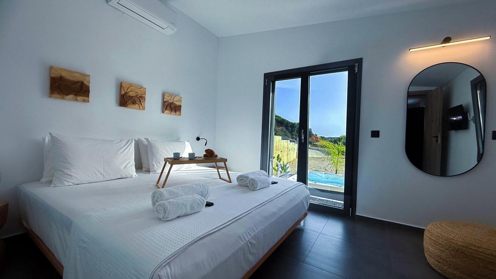Ek Ornelakis, Luxury Country House With Jacuzzi Chania  Exterior photo