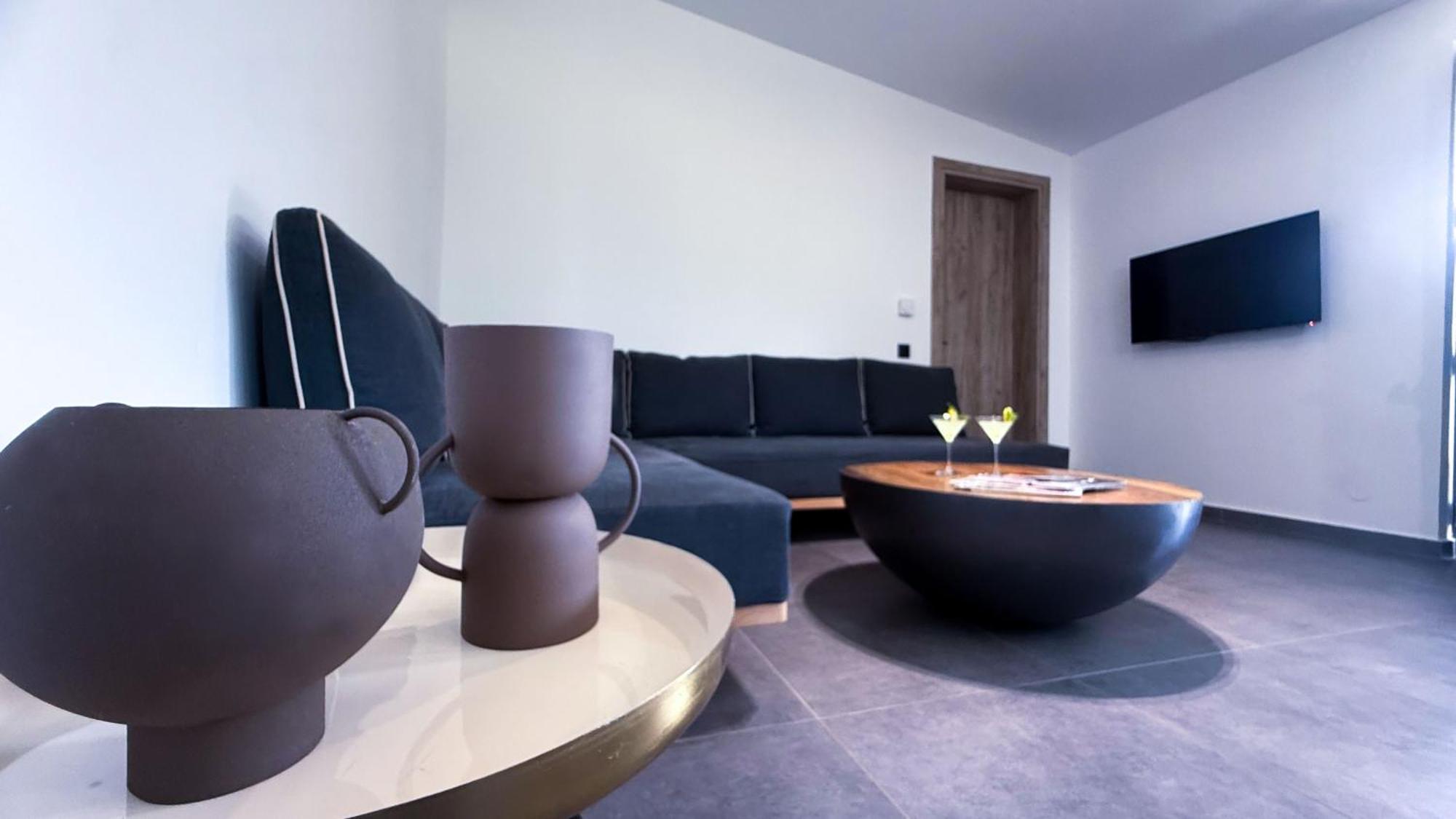 Ek Ornelakis, Luxury Country House With Jacuzzi Chania  Exterior photo